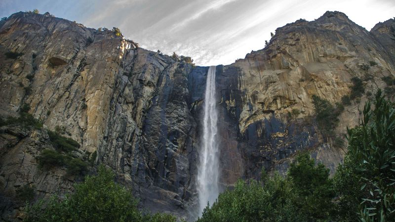 7 most epic waterfalls in the United States